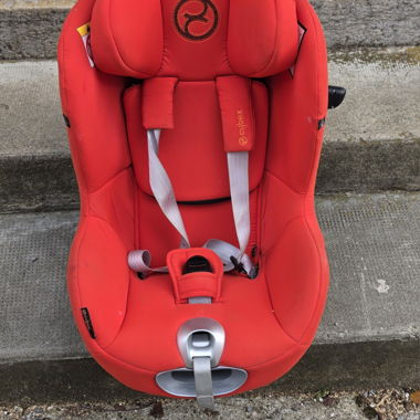 Car seat and child base Cybex sirona Z2 red