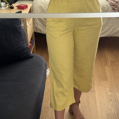 Pantaloni a vita alta gialli