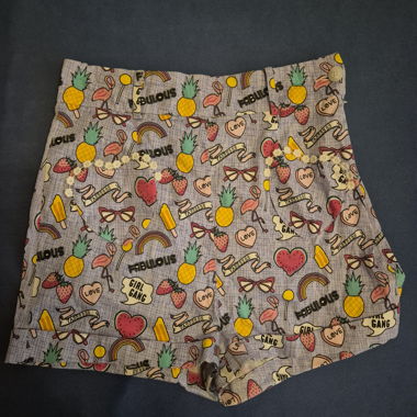 Pin-Up Print Shorts