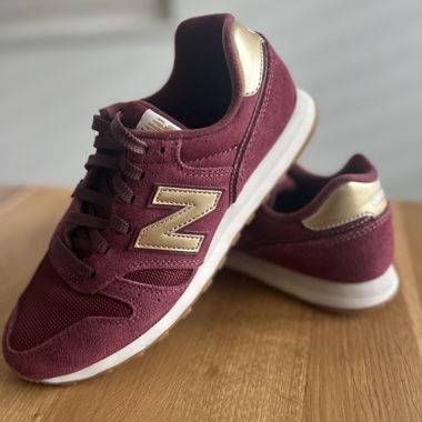 New Balance Sneakers