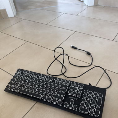 Mechanische Tastatur mit LED-Beleuchtung