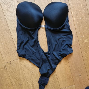 Body modellante senza spalline nero – Tg. 36