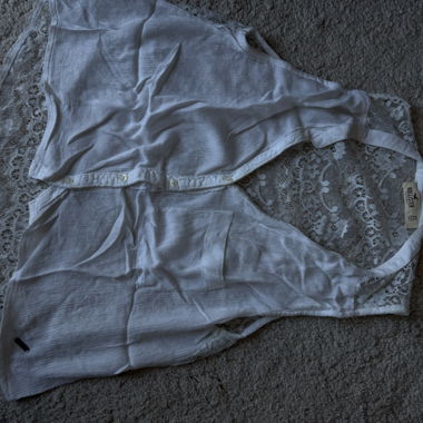 Hollister Spitzentop XS