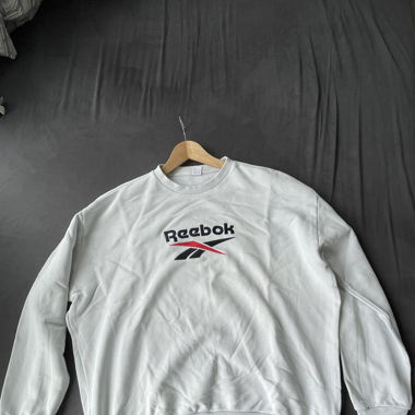 Reebok Sweater