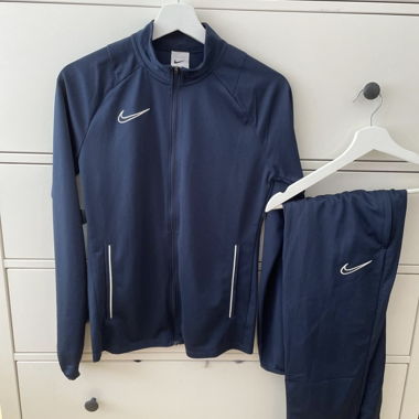 survêtement nike