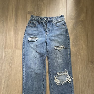 Straight Jeans