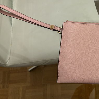 Pochette rose Furla