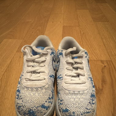 Nike Kind grösse 27