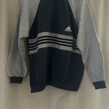 Vintage Adidas Sweater
