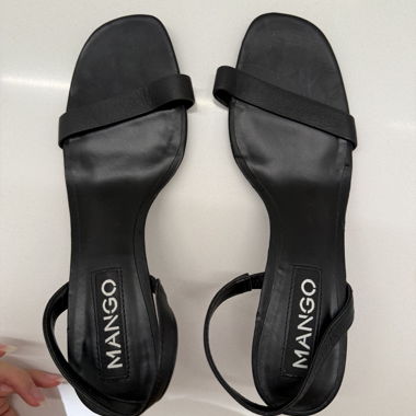 Mango black heels mai indossati