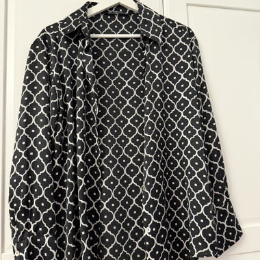 Blusa Zara con motivo