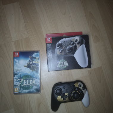 Nintendo Pro-Controller Zelda & Tears of the Kingdom