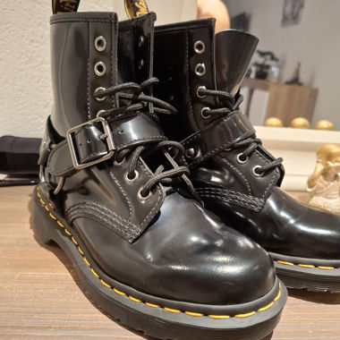 DR. Martens (nie gebraucht)