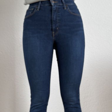 Levi’s skinny jeans 