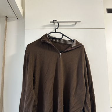 Pull marron