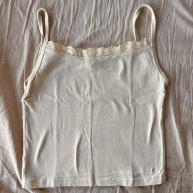 Top bianco in pizzo