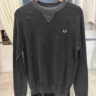 Maglione Fred Perry grigio scuro taglia S