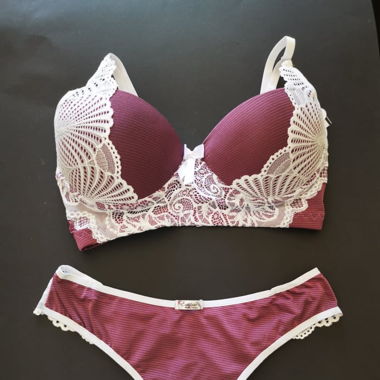 Lingerie 1136 - Élégance et Confort _ taille M_B/B