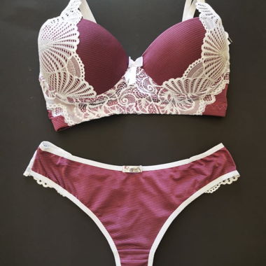 Lingerie 1136 - Élégance et Confort _ taille M_B/B