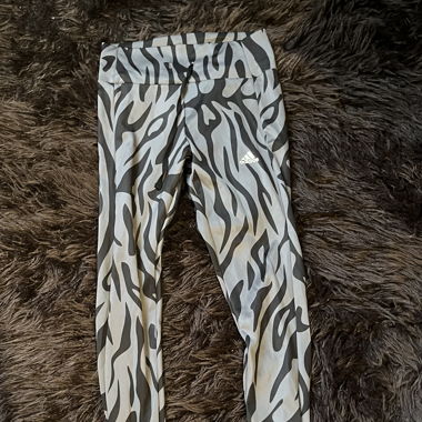 Adidas leggins