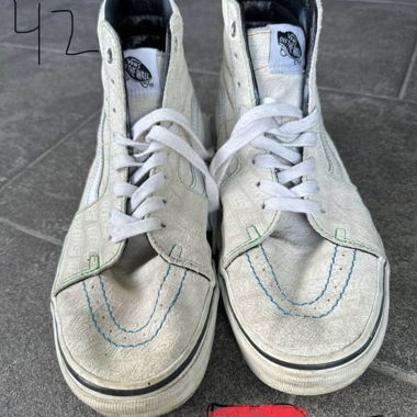 Vans blanches montantes