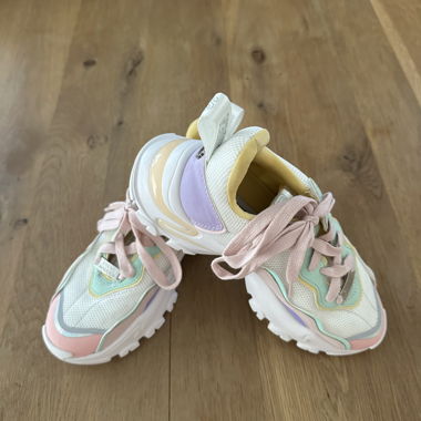 Steve Madden Pastel Sneaker MANERVA