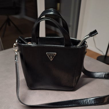 Handtasche (Guess) 