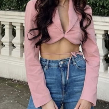 Top stile blazer crop