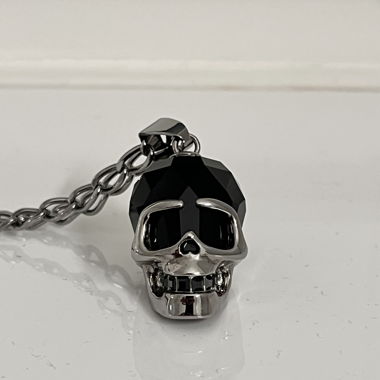 2011 Swarovski Totenkopf !