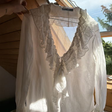 Blumarine Weisse Rüschenbluse