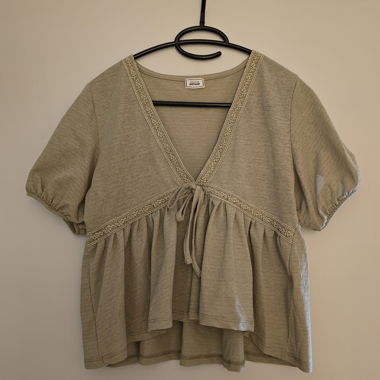 Bluse mit V-Ausschnitt