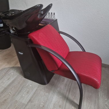 Fauteuil de lavage rouge Salon Ambience