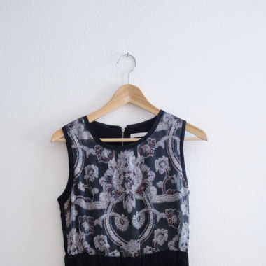 Festkleid mit orientalischem Muster