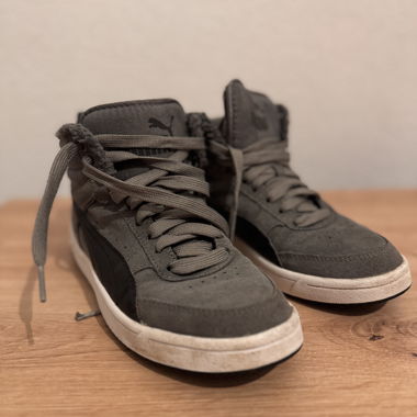 Puma montantes grises, taille 37