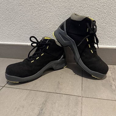 Scarpe antinfortunistiche Uvex nere gialle