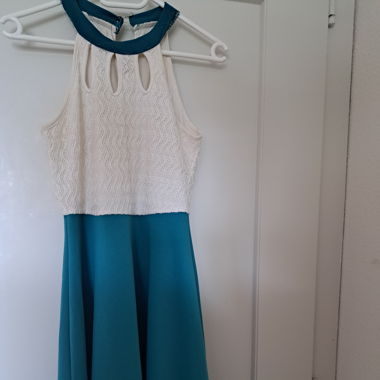 Robe a dentelle taille S/M