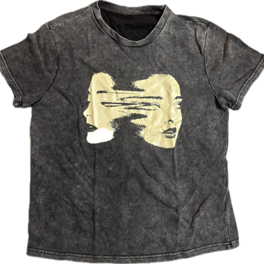 T-shirt Streetwear con stampa faccia fusa L