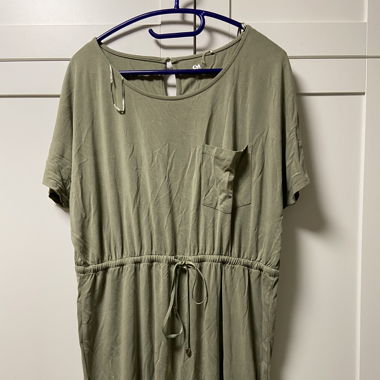 Robe kaki ceinture