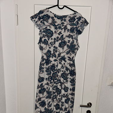 Langes Blumen Kleid