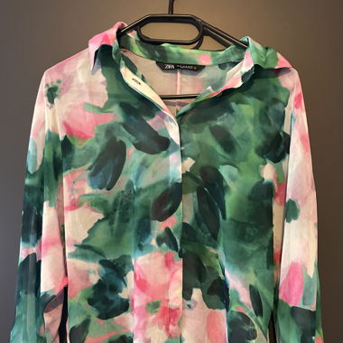 Chemise légère colorée 