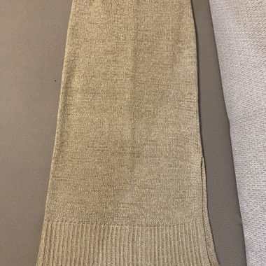 Long cream knit skirt 
