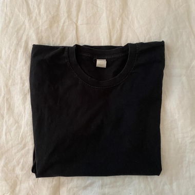 Classic black tshirt