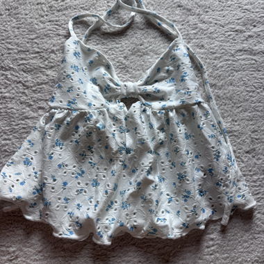White summer crop top with floral pattern
