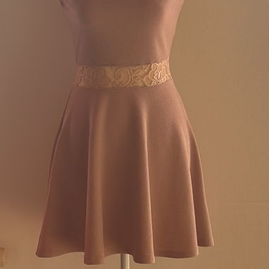 Savage Honey Kleid Altrosa mit Spitze (Gr. S / 36)
