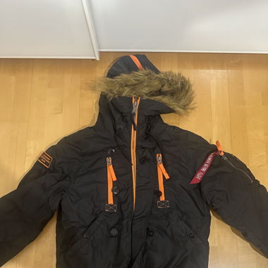 Alpha Industries Inc. Winterjacke Schwarz