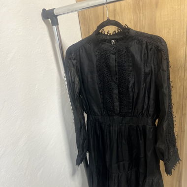 Ausgehkleid mit Spitze