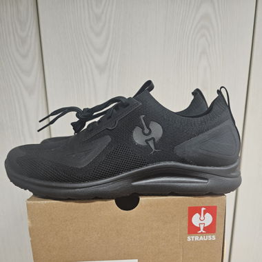 Strauss Schuhe Grösse 45