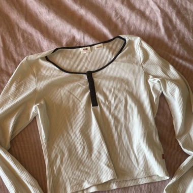 Levis Top in Weiss