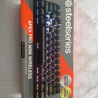 SteelSeries Apex Pro Mini Wireless