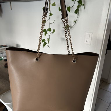 Grosse Handtasche